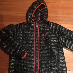 Mountain Hardwear Hooded 800 down men’s Jacket